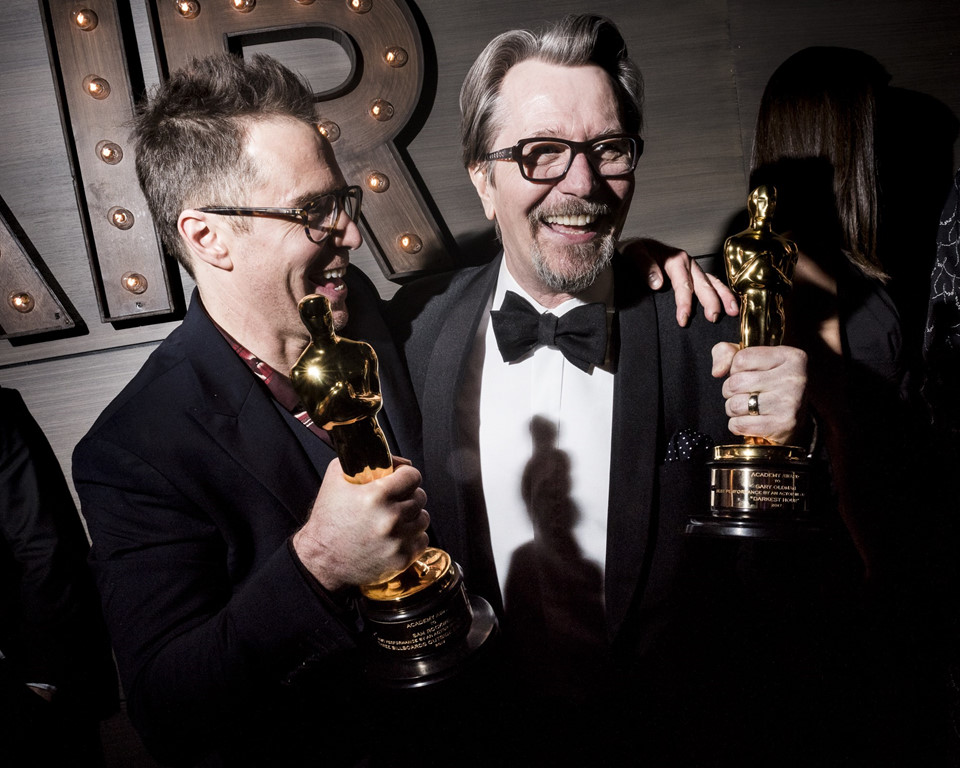 Những khoảnh khắc tuyệt đẹp khép lại mùa Oscar thứ 90